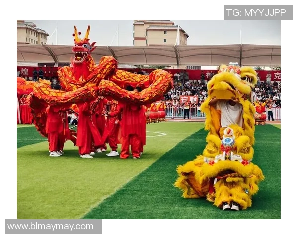 总统邀请足球明星共庆国庆盛典展现体育精神与团结力量