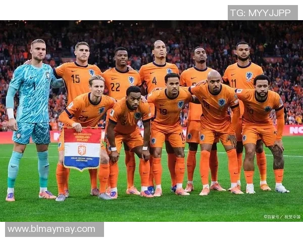 沙特阿拉伯外籍足球明星阵容全面解析与球员背景介绍